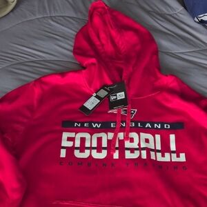 NWT New Era red New England Patriots Men's XXL Hoodie